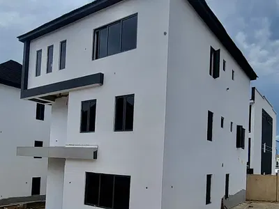 Newly Built Fully Detached 5 Bedroom Duplex