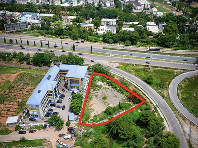 Commercial Land