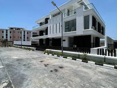 Luxury 5 Bedroom Fully Detached Duplex + BQ, Private Pool, Gym, Cinema — Osapa, Lekki, Lagos