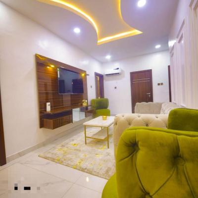 Beautiful 2 Bedroom Apartment, Adeniyi Jones, Ikeja, Lagos, Flat / Apartment Short Let