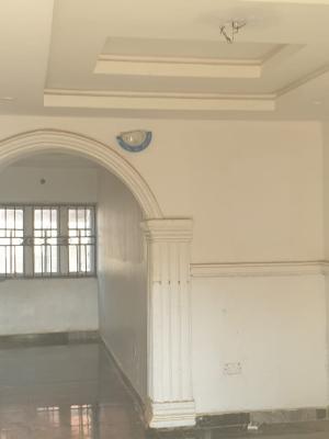 3 Bedroom Flat, Oluwo Araba Off New Ife Road, Ibadan, Oyo, Flat / Apartment for Rent