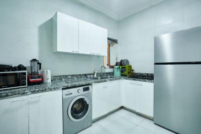 Furnished 2 Bedrooms Apartment. at Lekki Phase 1 Off Admiralty Way., Lekki Phase 1,lekki Lagos, Lekki Phase 1, Lekki, Lagos, Flat / Apartment for Rent