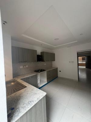 2 Bedroom Apartment, Orchid Road, Lekki, Lagos, Flat / Apartment for Sale