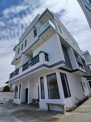 Newly Built and Serviced 3 Bedroom En-suite Pentfloor Flat. It Will Co, Lekki Phase 1, Lekki, Lagos, Flat / Apartment for Rent