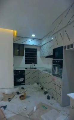 Luxury 2 Bedroom Apartment, Fola Agoro, Yaba, Lagos, Flat / Apartment for Sale