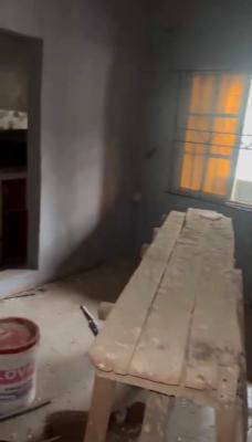 Very Spacious Newly Renovated Self Contain, Abule Oja, Yaba, Lagos, Self Contain (single Rooms) for Rent