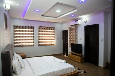 All Rooms Ensuite 3 Bedrooms Furnished Apartment +1 Room Bq @ Fountain, Ikeja Gra, Ikeja, Lagos, Flat / Apartment for Rent