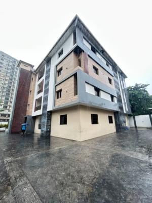 Beautiful 3 Bedroom Apartment with Bq and Swimming Pool, Victoria Island (vi), Lagos, Flat / Apartment for Rent