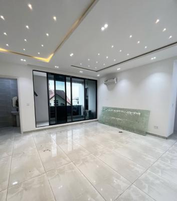 Newly Built 3 Bedroom Apartment, Lekki Phase 1, Lekki, Lagos, Flat / Apartment for Rent