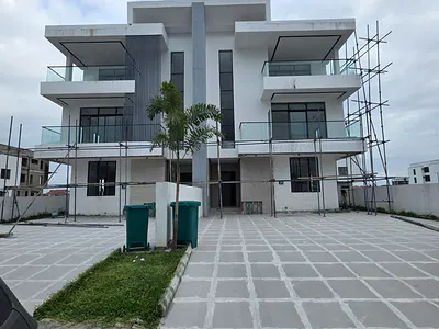 Massive 6 Bedroom Semi-Detached Duplex with Swimming Pool