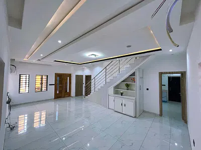 4 Bedroom Duplex