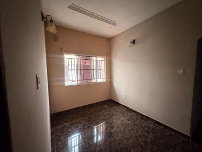 Neatly Renovated 1 Bedroom Flat with Dinning Area in a Neat Environmen, Katampe, Katampe (main), Katampe, Abuja, Mini Flat (room and Parlour) for Rent