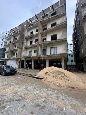 Phenomenal 3 Bedroom Apartment with Bq, Elevator, Lekki Phase 1, Lekki, Lagos, Flat / Apartment for Sale
