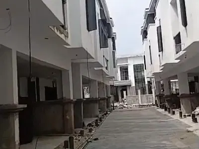 4 Bedroom Terrace Duplexes+ BQ — Victoria Island (VI), Lagos