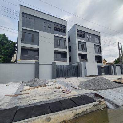 2 Bedroom Luxury Maisonette Apartment, Lekki, Lagos, Flat / Apartment for Sale