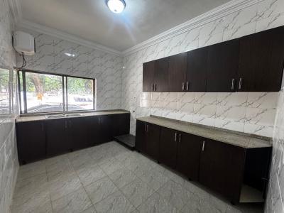 Nicely Renovated 3bedrooms Flat, Asokoro District, Abuja, Flat / Apartment for Rent