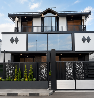 Commercial Property, Osolo Way, Isolo, Lagos, Restaurant / Bar for Sale