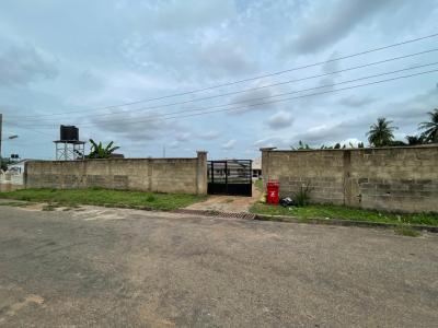 Fenced and Gated 1600 Sqm of Land Is Available, Behind Mummys Place, Alagbaka Phase 2,akure, Akure, Ondo, Residential Land for Sale