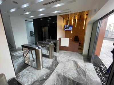 Office Space in a Prominent Building, Lekki Phase 1, Lekki, Lagos, Office Space for Rent