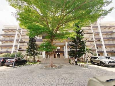 3 Bedroom Apartment with S/pool, Admiralty Close Lekki, Lekki Phase 1, Lekki, Lagos, Flat / Apartment for Rent