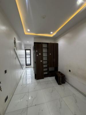 a Luxury 2bedroom Apartment with Top Notch Facilities, Ologolo, Lekki, Lagos, Flat / Apartment for Rent