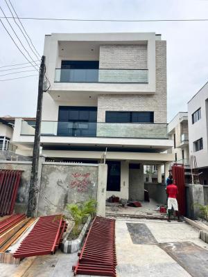 Elegant 5 Bedroom Detached with Cinema/gym/bq, Estate, Lekki Phase 1, Lekki, Lagos, Detached Duplex for Sale
