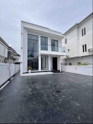 Beautiful 5 Bedroom Luxury Home with Swimming Pool and BQ
