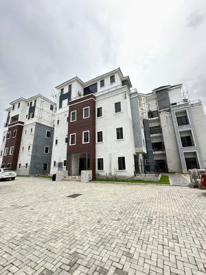 Well-built Luxury Spacious 1 Bedroom Apartment with an Elevator, Lekki Phase 1, Lekki, Lagos, Flat / Apartment for Sale