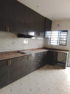 Very Spacious  2 Bedroom Apartment, Abraham Adesanya, Ajah, Lagos, Flat / Apartment for Rent