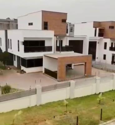 5 Bedroom Semi- Detached Duplex