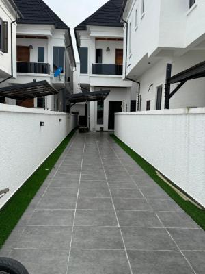 4 Bedroom Detached Duplex with Bq, Lekki, Lagos, Semi-detached Duplex for Rent