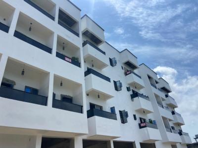 2 Bedroom Apartment with Swimming Pool &gym, Lekki, Ajah, Lagos, Flat / Apartment for Sale
