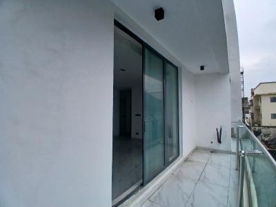 Exquisitely Finished 3 Bedroom Apartment with Pool, Gym and Elevator, Lekki, Lekki Phase 1, Lekki, Lagos, Flat / Apartment for Sale