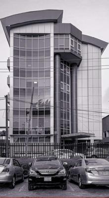 Luxury Office Building Setting on 2000sqm, Victoria Island (vi), Lagos, Office Space for Sale