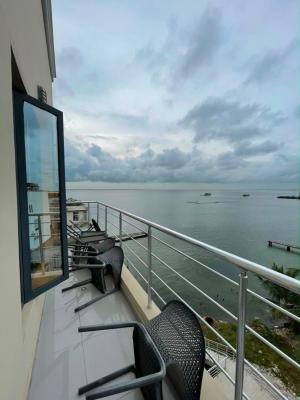 Ultra Modern 3 Bedrooms Pentfloor, Lekki Phase 1, Lekki, Lagos, Flat / Apartment for Rent
