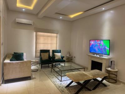 Luxury 2 Bedroom Duplex with Ps5 and Snooker, Babatunde Anjous, Lekki, Lagos, Terraced Duplex Short Let
