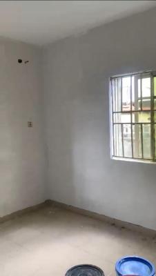 Lovely Sweet  Self Contain, Onigbongbo, Maryland, Lagos, Self Contain (single Rooms) for Rent