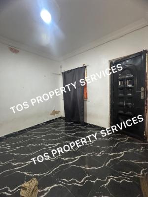 Miniflat + 2 Toilets, Alagomeji, Sabo, Yaba, Lagos, Mini Flat (room and Parlour) for Rent