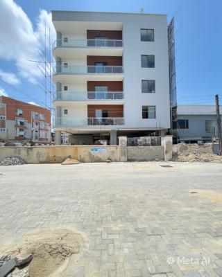 Lovely 2 Bedroom Apartment with Bq, Lekki Phase 1, Lekki Phase 1, Lekki, Lagos, Block of Flats for Sale