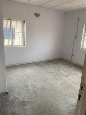 2 Bedroom Flat, Lekki Phase 1, Lekki, Lagos, Flat / Apartment for Rent