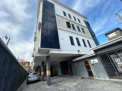 Serviced Two Bedroom Apartment with Pool, Ilasan, Ikate, Lekki, Lagos, Flat / Apartment for Rent