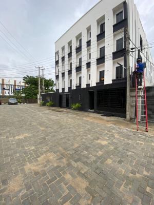 3bedroom Apartment, Lekki Phase 1, Lekki, Lagos, Flat / Apartment for Sale