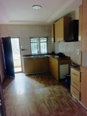 Spacious Room Upstairs in a Shared Apartment, Platinum Way Ikate, Ikate, Lekki, Lagos, Self Contain (single Rooms) for Rent