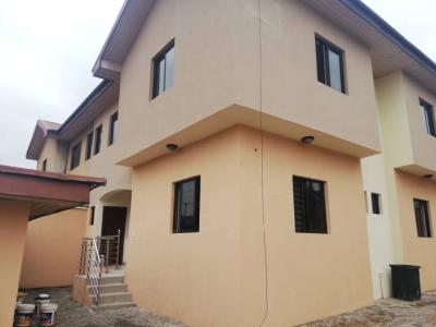 Luxury 4bedroom, Magodo, Lagos, Semi-detached Duplex for Rent