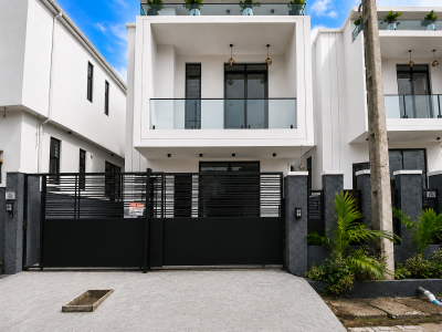 Beautifully Designed & Finished Home, Serene & Secured Estate By Skymall, Ajah, Lagos, Detached Duplex for Sale