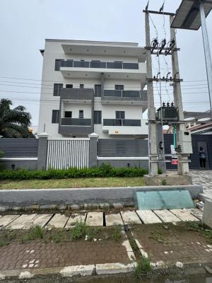Luxurious 3 Bedroom Apartment + Bq, Lekki Phase 1, Lekki, Lagos, Flat / Apartment for Sale