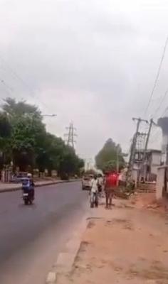 2500 Square Meter   Distress Se @ikorodu Road Getting to Palm Grove, Distress Sale @ikorodu Road Getting to Palm Grove Busstop*, Palmgrove, Shomolu, Lagos, Commercial Property for Sale