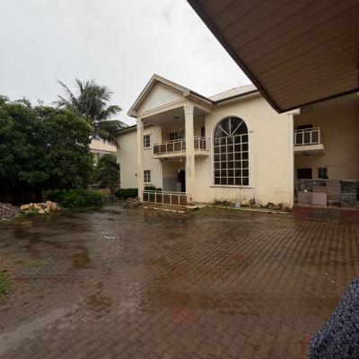 Prestigious 7 Bedroom Detached Residence with Basement on 1000sqm, Maitama District, Abuja, Detached Duplex for Sale