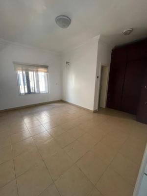Self Serviced 4 Bedroom Terraced Duplex with Bq, U3 Estate, Lekki Right Hand Side, Lekki Phase 1, Lekki, Lagos, Terraced Duplex for Rent