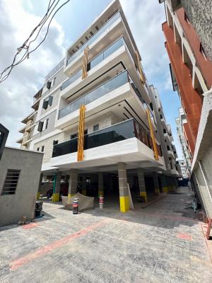 Aesthetically Pleasing 3 Bedroom Apartment with Premium Amenities, Exquisite Luxury Spacious 3 Bedroom Apartment with Gym, Swimming Pool, Lekki Phase 1, Lekki, Lagos, Flat / Apartment for Sale